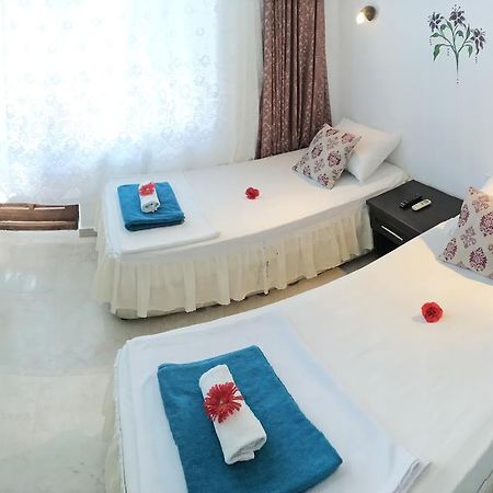 Santosa Pension คาช ภายนอก รูปภาพ