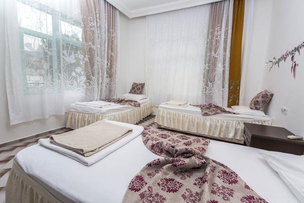 Santosa Pension คาช ภายนอก รูปภาพ